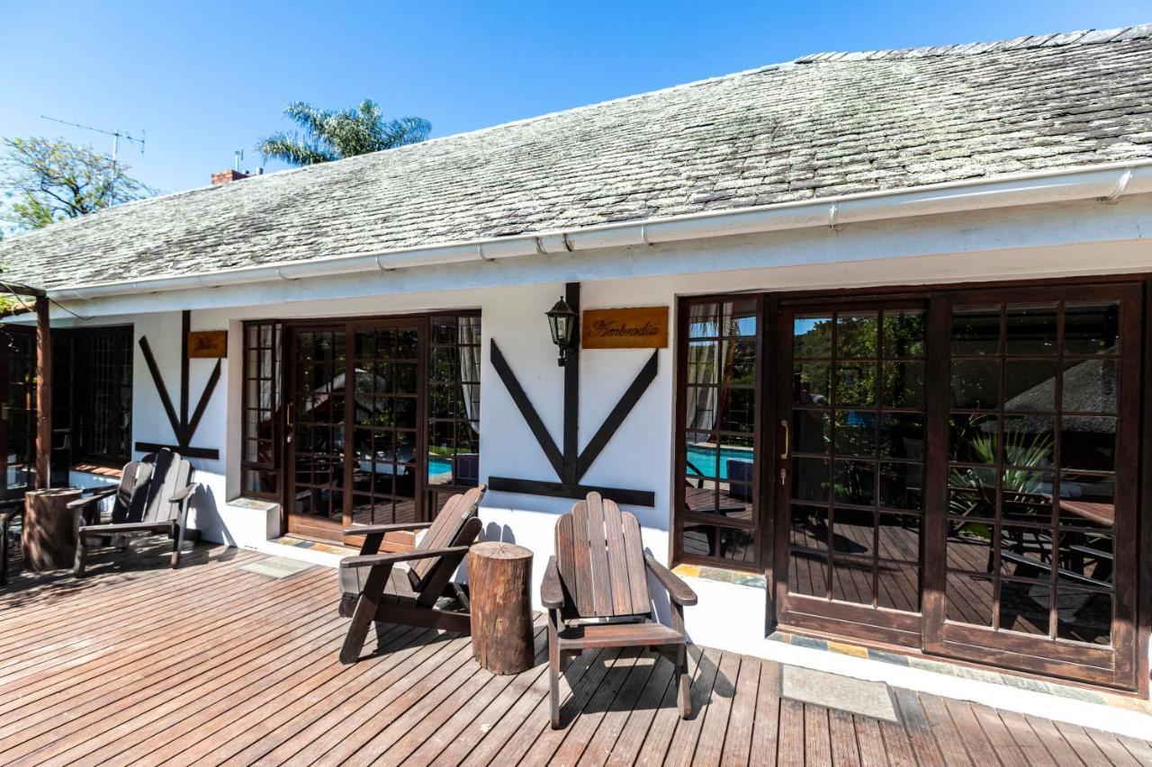 Bed and Breakfast Fish Eagle Manor Ист-Лондон Экстерьер фото