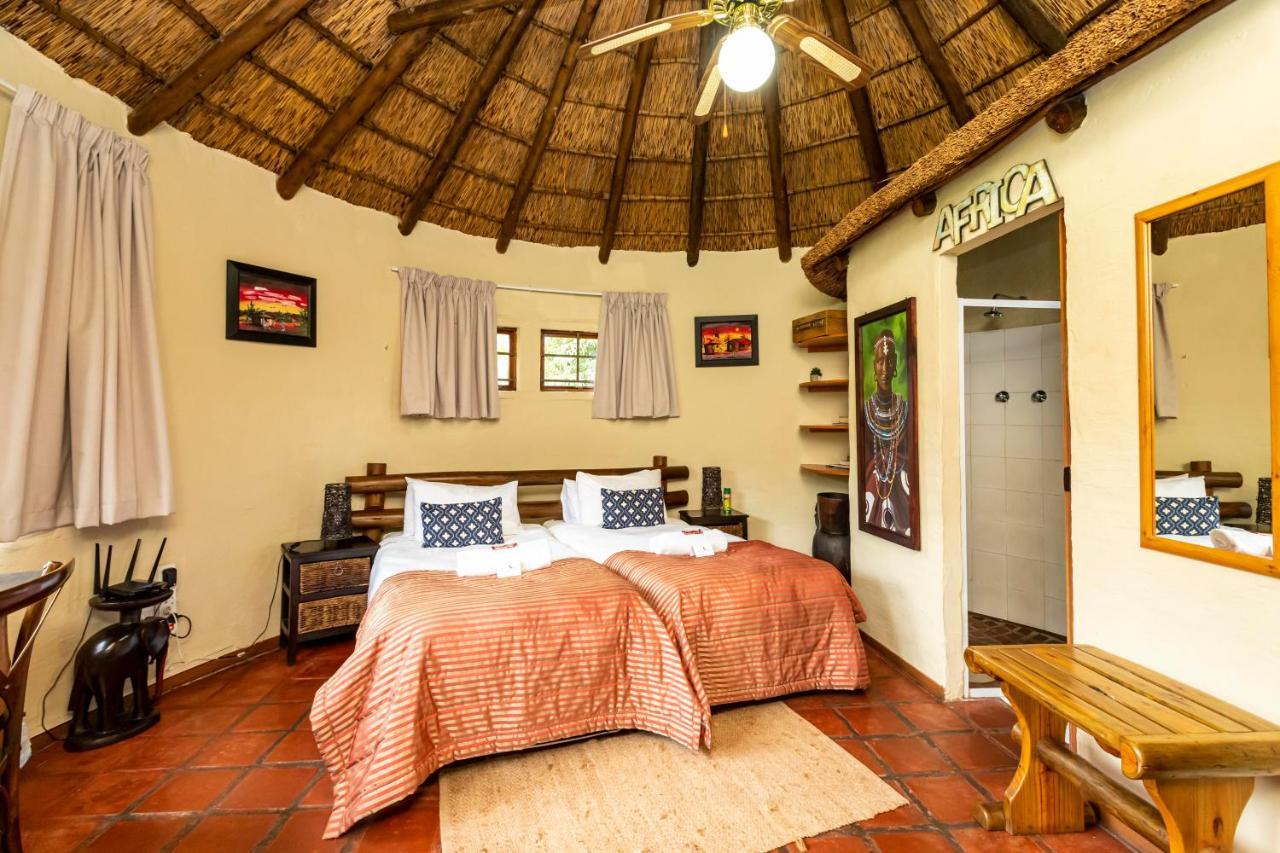 Bed and Breakfast Fish Eagle Manor Ист-Лондон Экстерьер фото